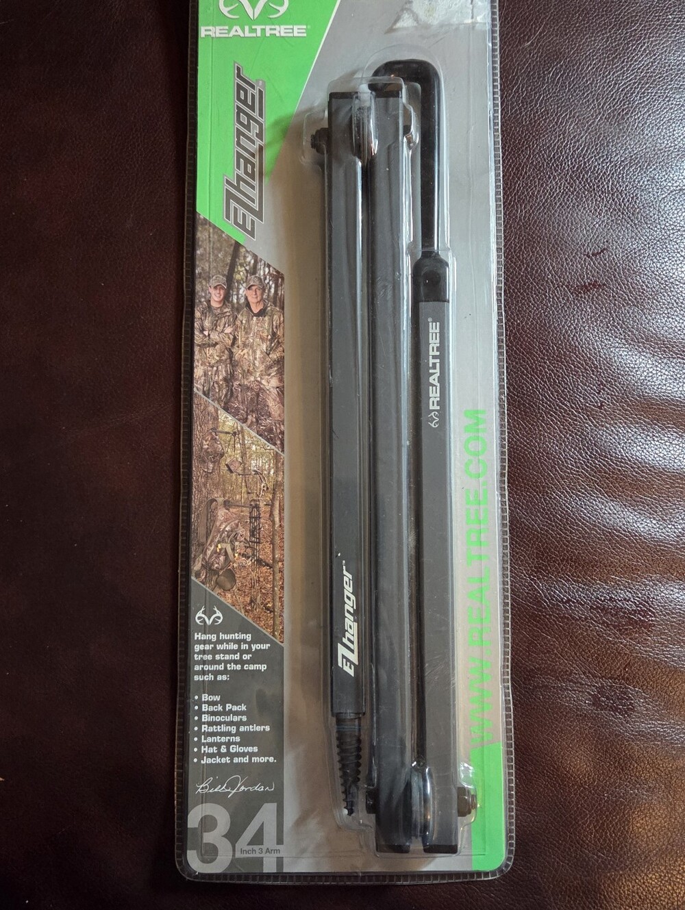 Realtree EZ Hanger 34 inch 3 Arm NEW SEALED EZhanger